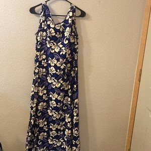 Vintage Jackie K Hawaiian maxi dress size medium